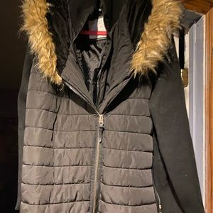 Woman’s 3x coat. Sweater sleeves and fur around the hood